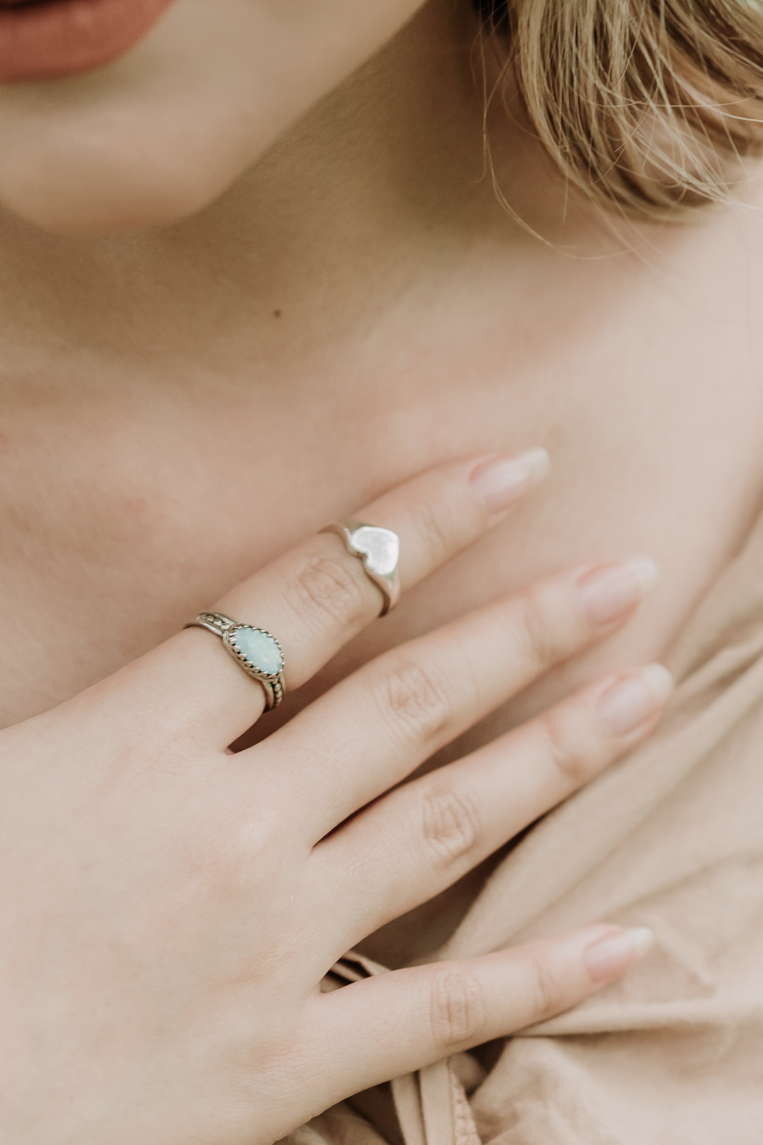 Heart signet
